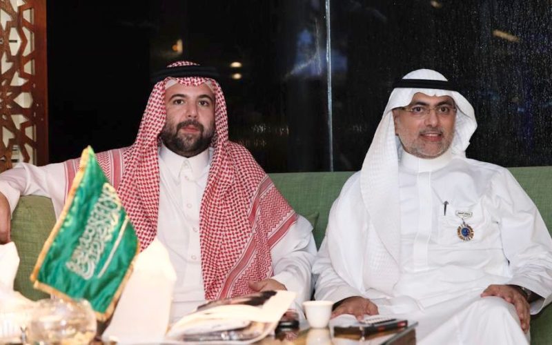 عاطف سندي يحتفي بالأمير عبدالله بن سعد بن عبدالعزيز آل سعود بمناسبة حصوله على أوسكار أفضل شاعر غنائي في المملكة العربية السعودية